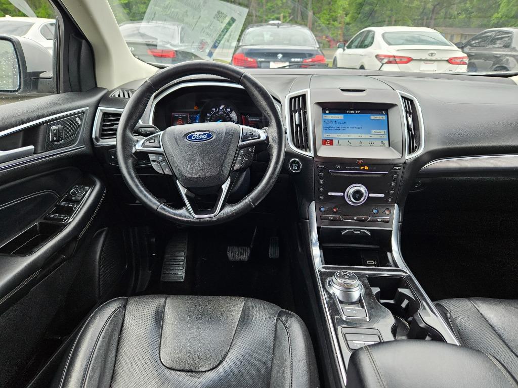 2019 Ford Edge - $13,500