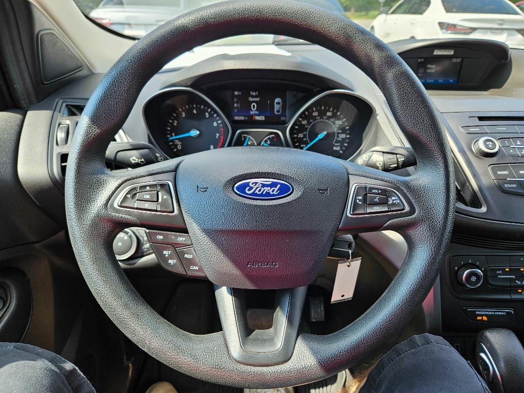 2017 Ford Escape - $13,500