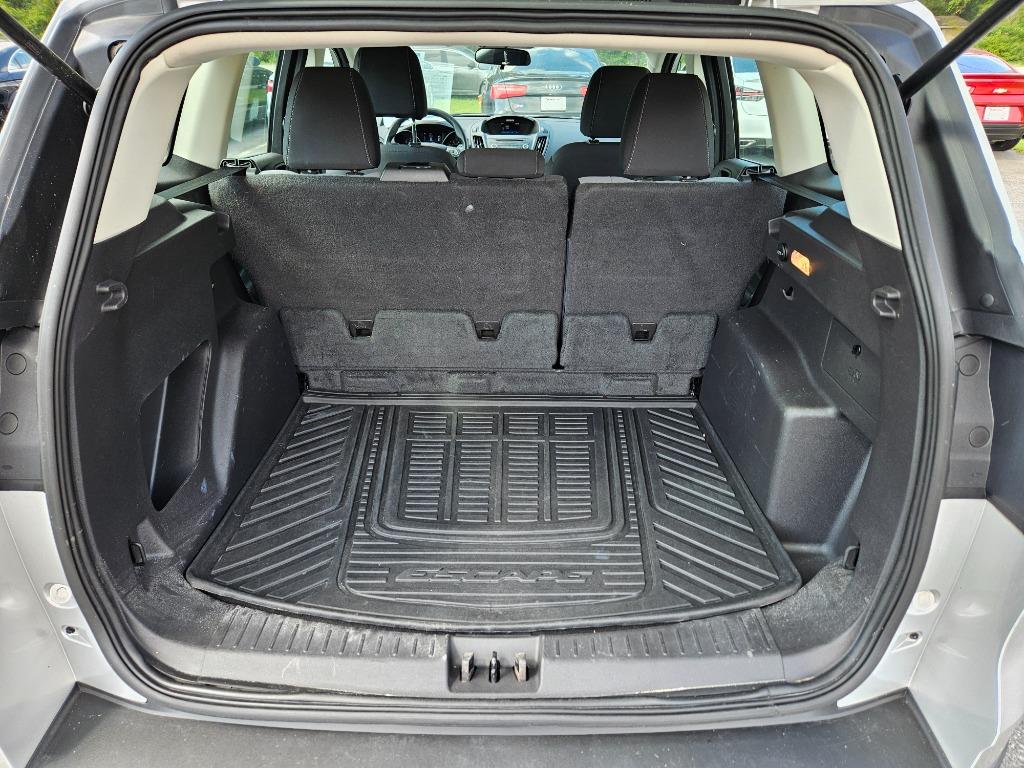 2017 Ford Escape - $13,500