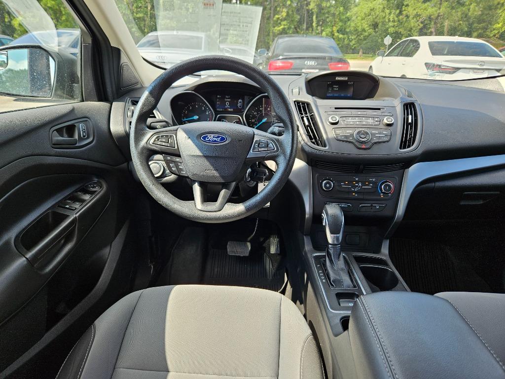 2017 Ford Escape - $13,500
