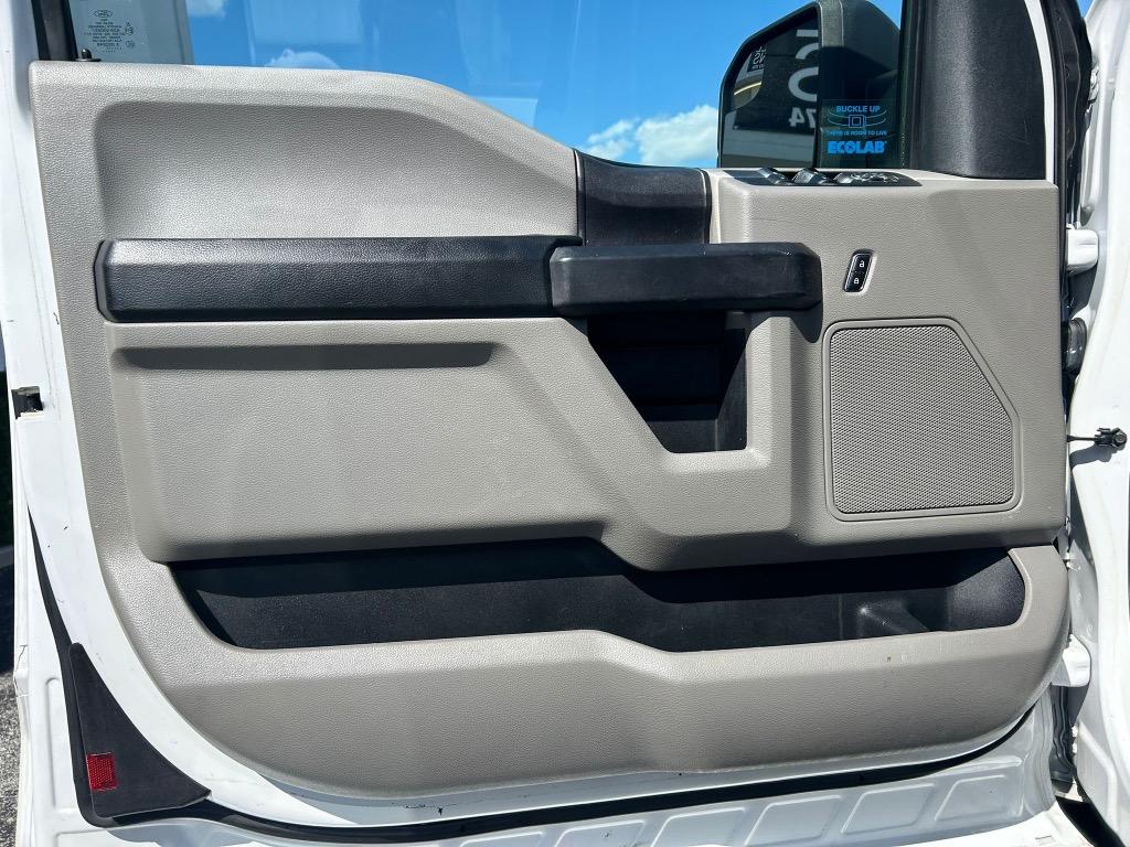 2017 Ford F150 XL photo