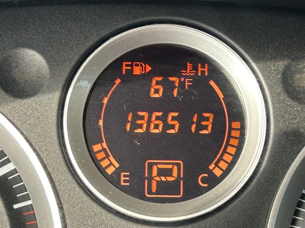 2012 Nissan Sentra 2.0 photo