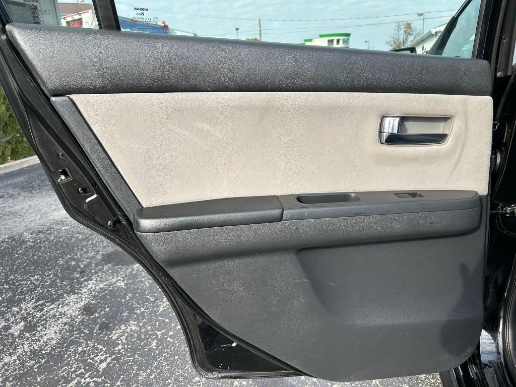 2012 Nissan Sentra 2.0 photo