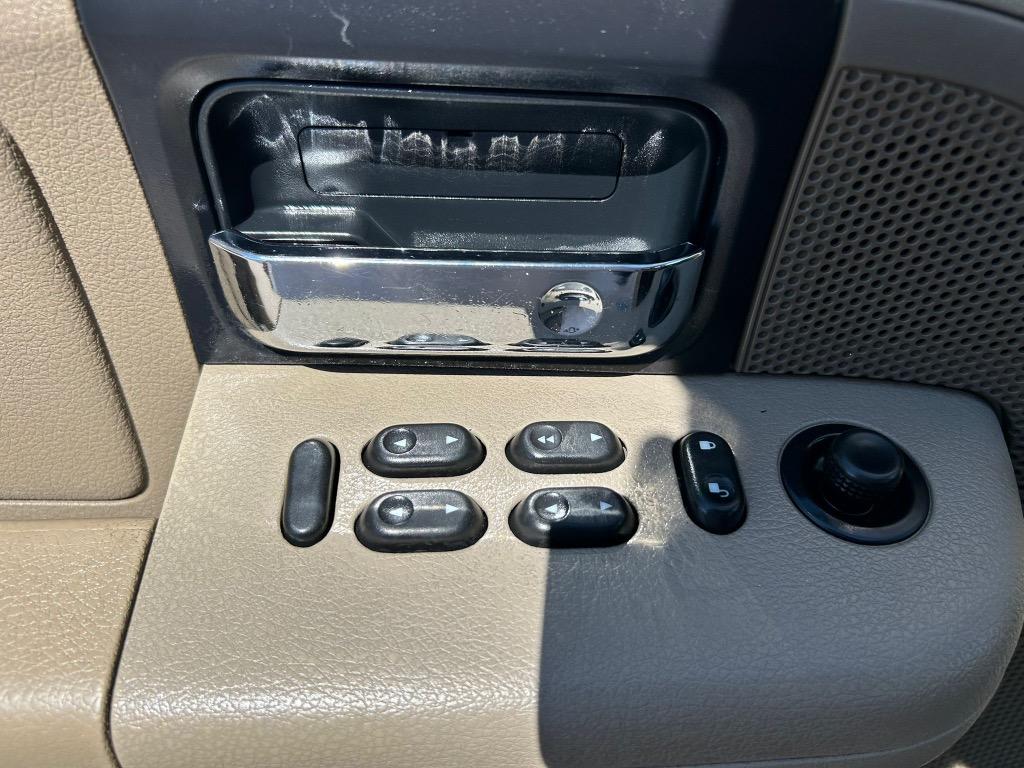 2007 Ford F-150 XL photo