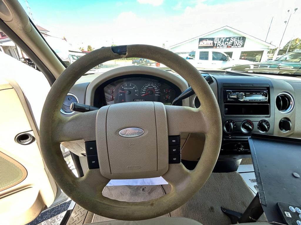 2007 Ford F-150 XL photo