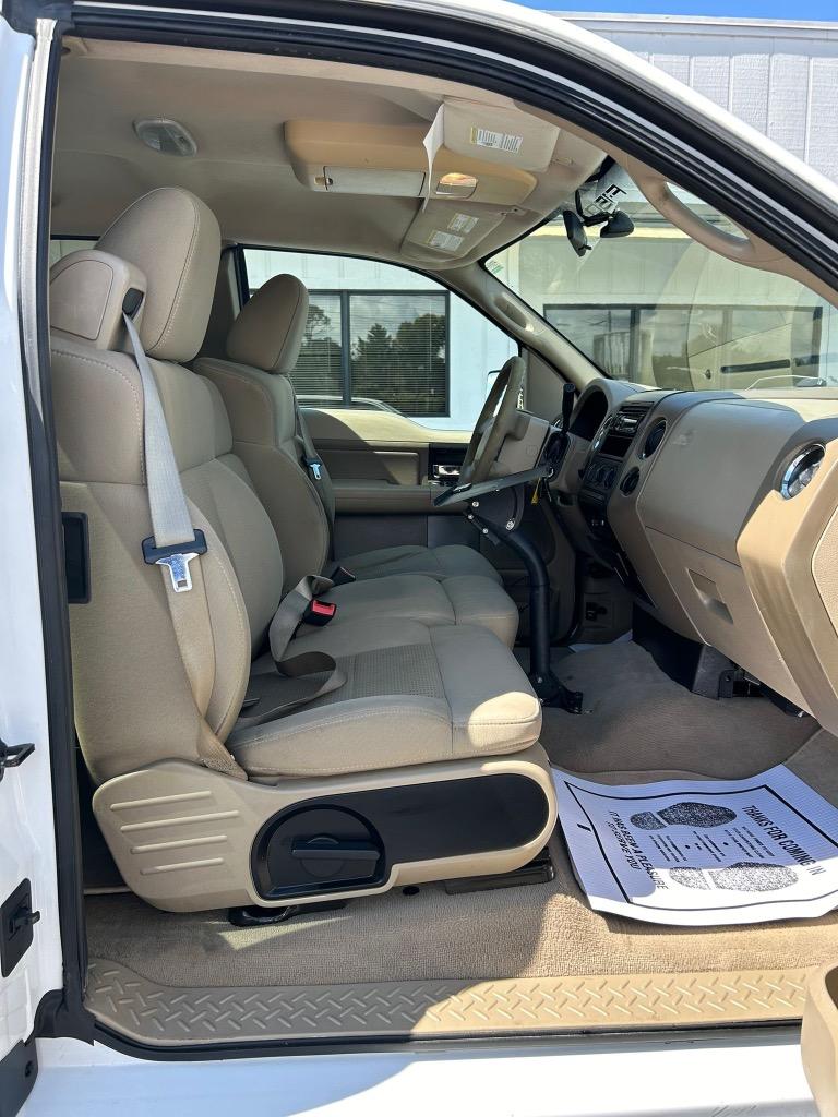2007 Ford F-150 XL photo