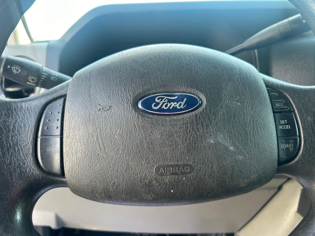 2014 Ford E-150 E-150 photo