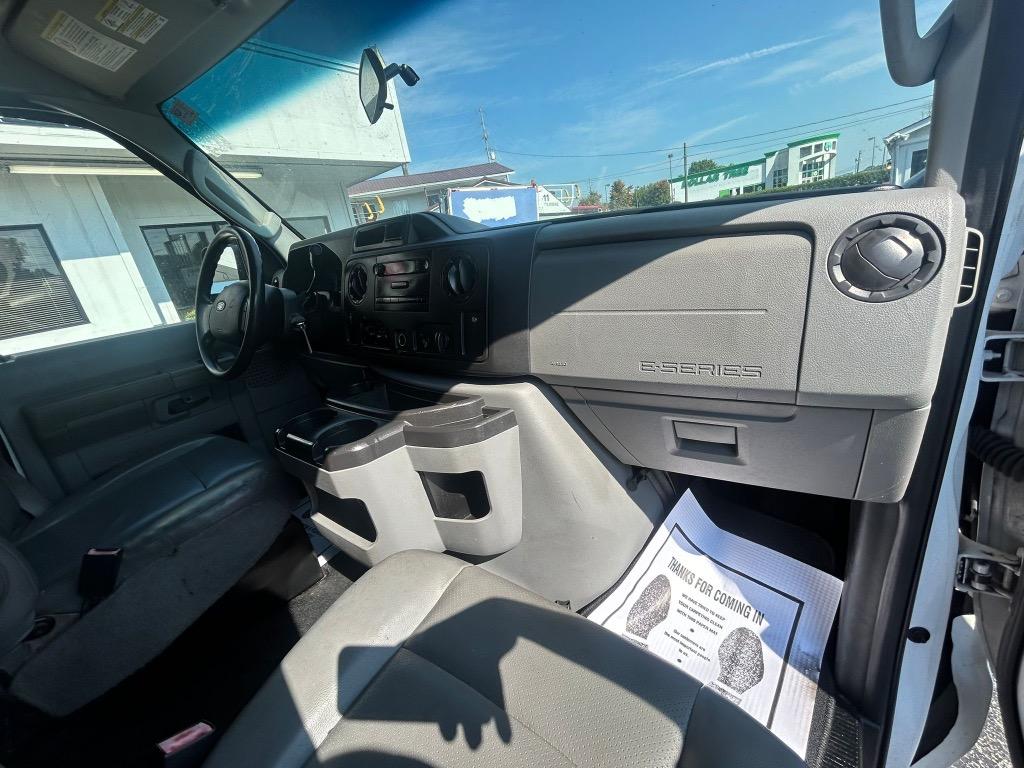 2014 Ford E-150 E-150 photo