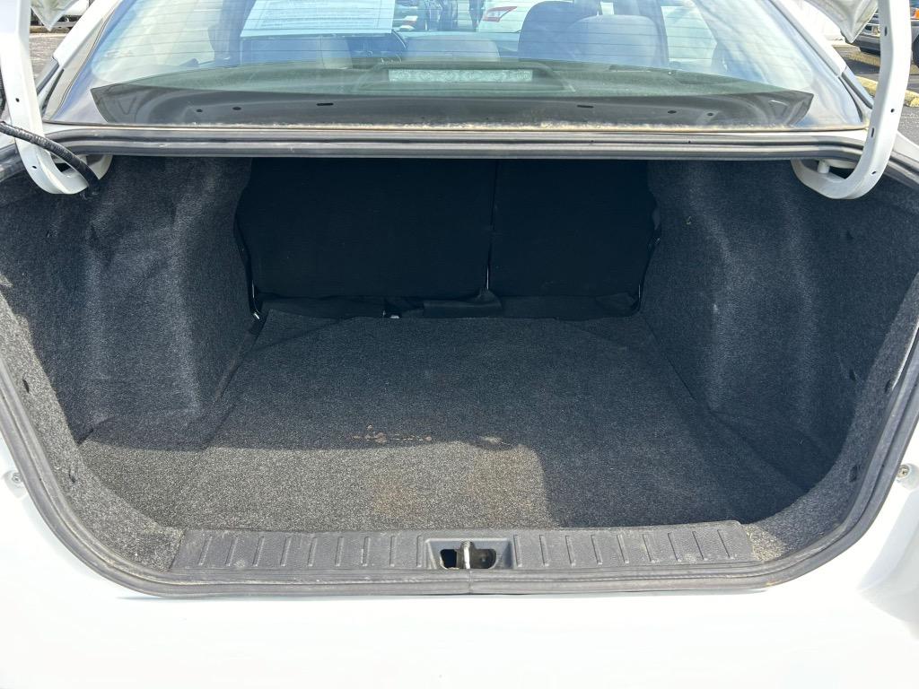 2020 Nissan Versa S photo