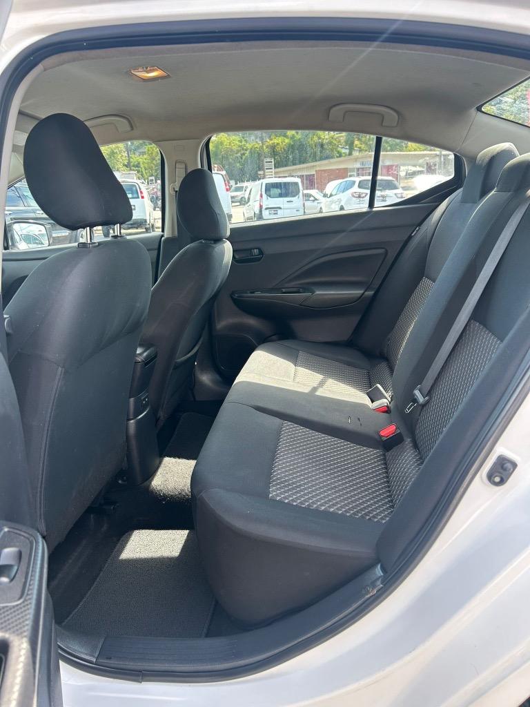 2020 Nissan Versa S photo
