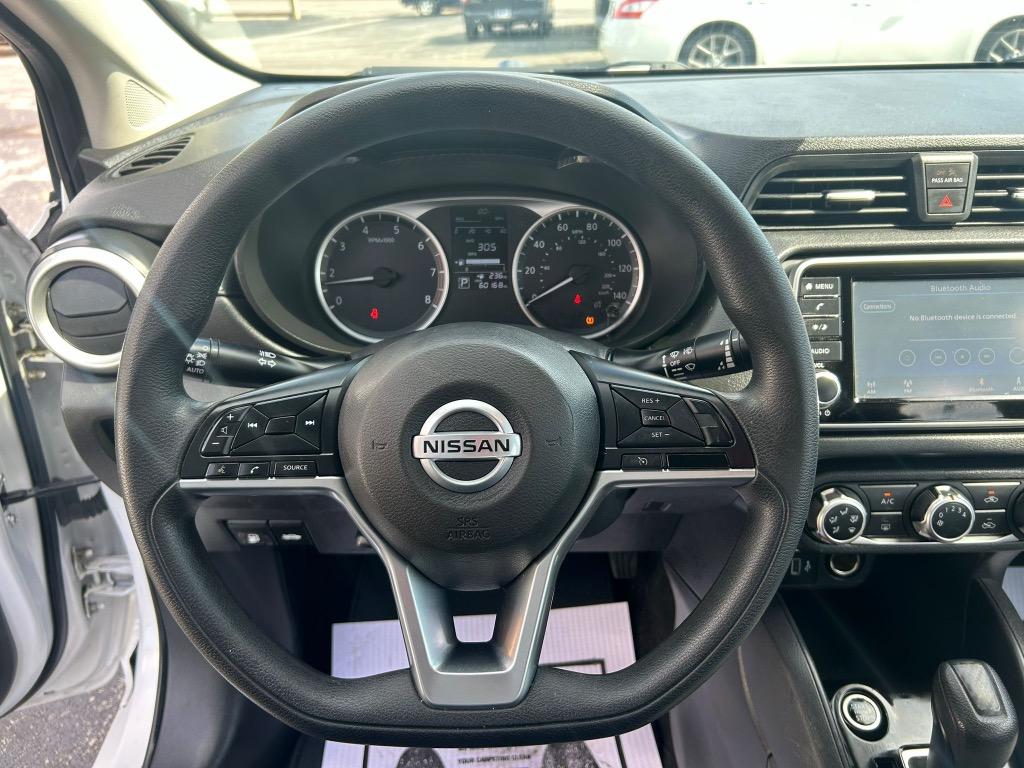 2020 Nissan Versa S photo