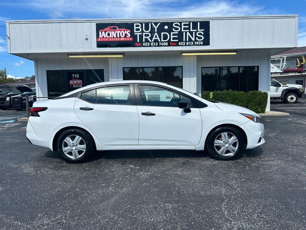 2020 Nissan Versa S photo