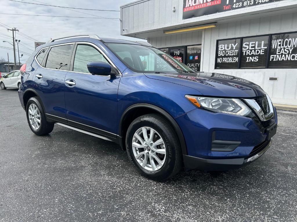 2017 Nissan Rogue SV photo