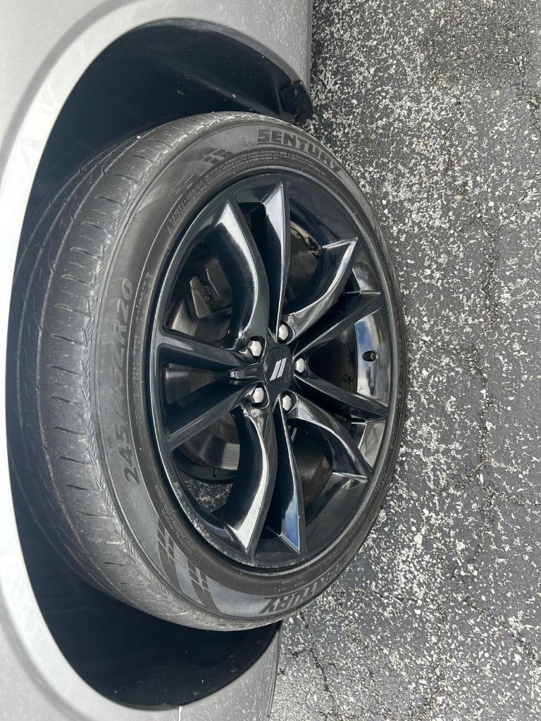 2018 Dodge Challenger SXT photo