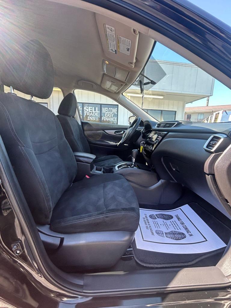 2016 Nissan Rogue S photo