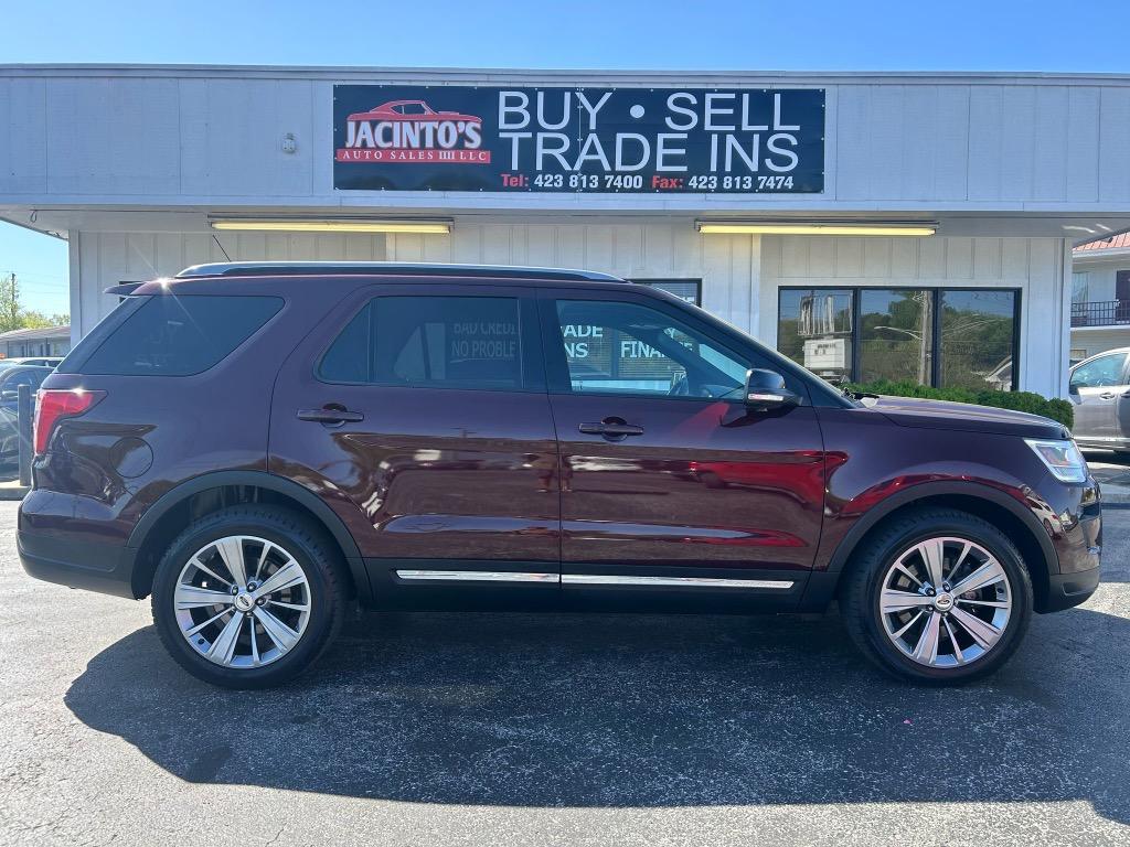2018 Ford Explorer XLT photo