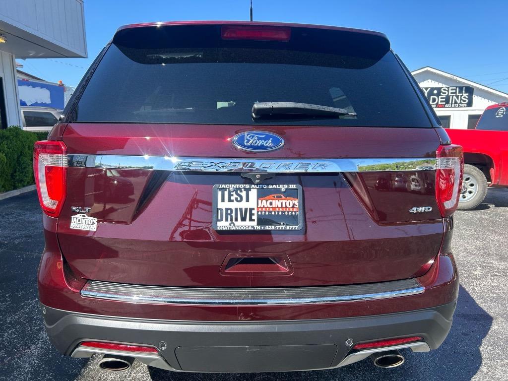 2018 Ford Explorer XLT photo