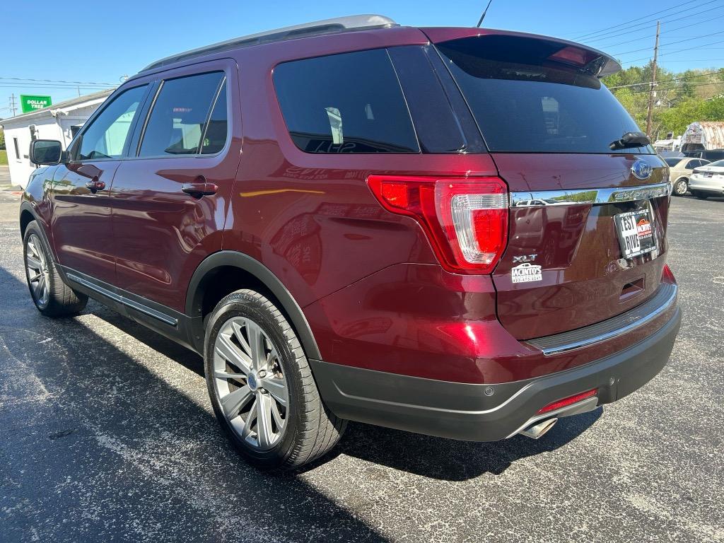 2018 Ford Explorer XLT photo