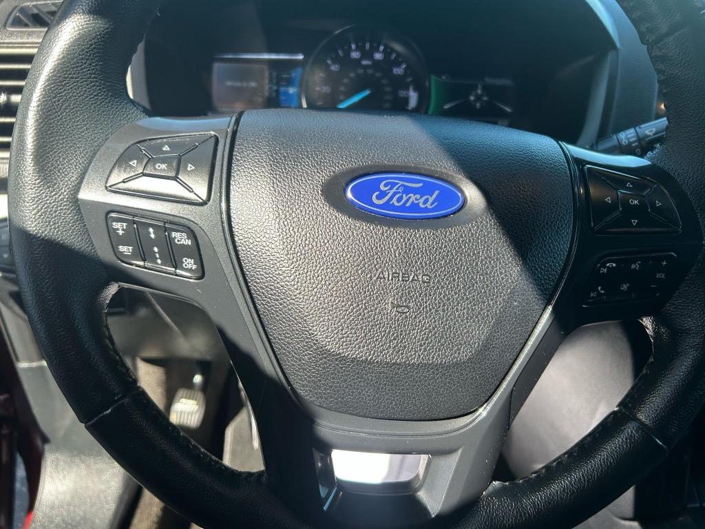 2018 Ford Explorer XLT photo