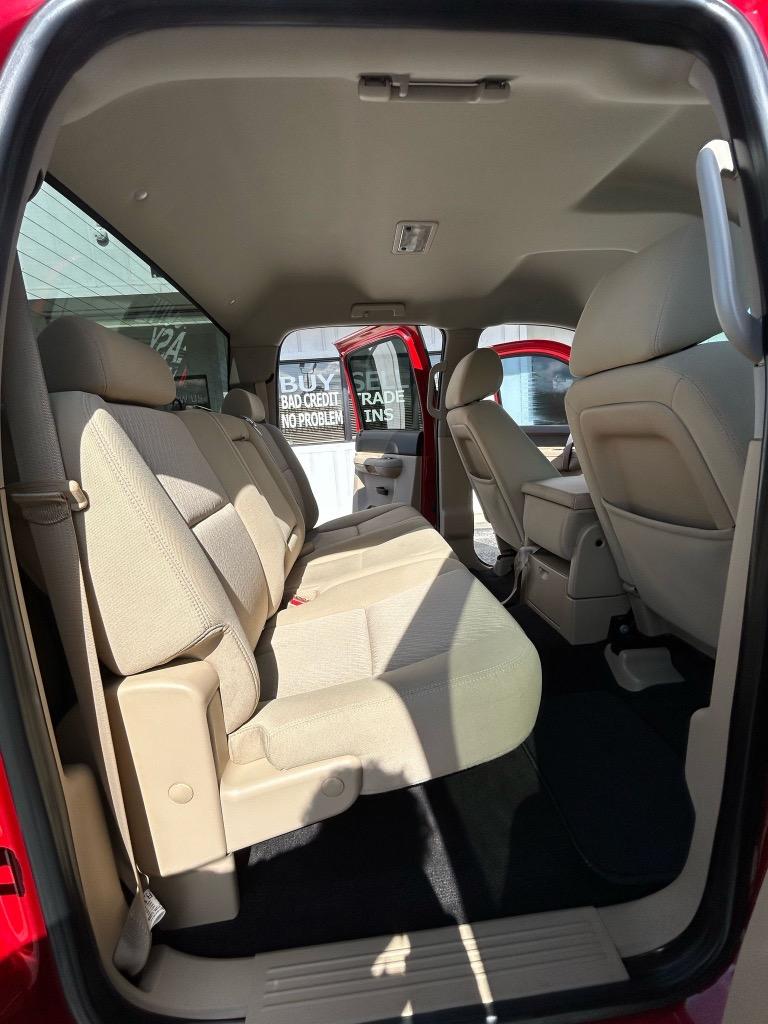 2011 Chevrolet Silverado 1500 LT photo
