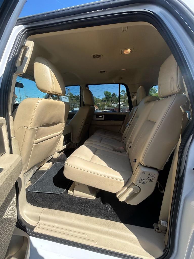 2015 Ford Expedition EL XLT photo