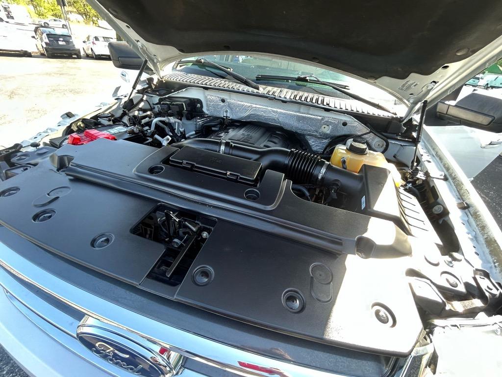 2015 Ford Expedition EL XLT photo