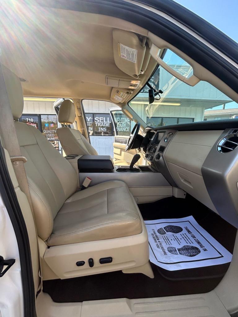 2015 Ford Expedition EL XLT photo