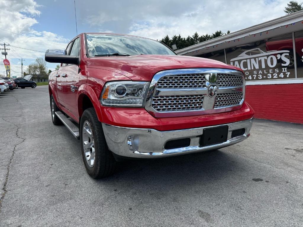2015 RAM 1500 Laramie photo