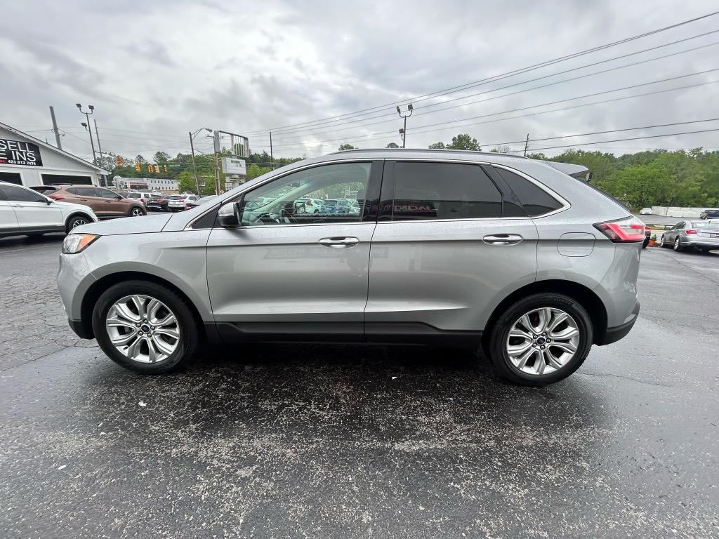 2020 Ford Edge Titanium photo