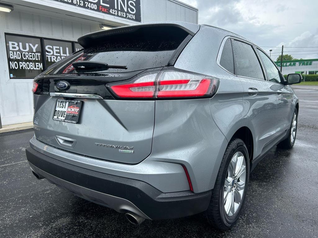 2020 Ford Edge Titanium photo