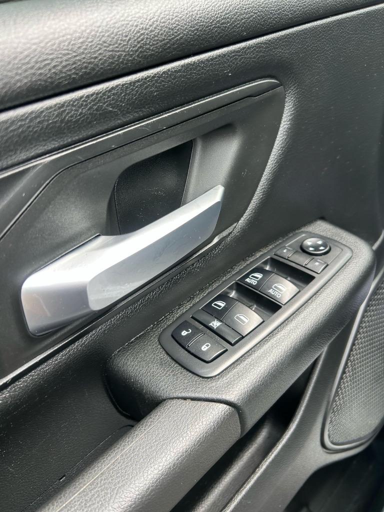2019 RAM 1500 Tradesman photo