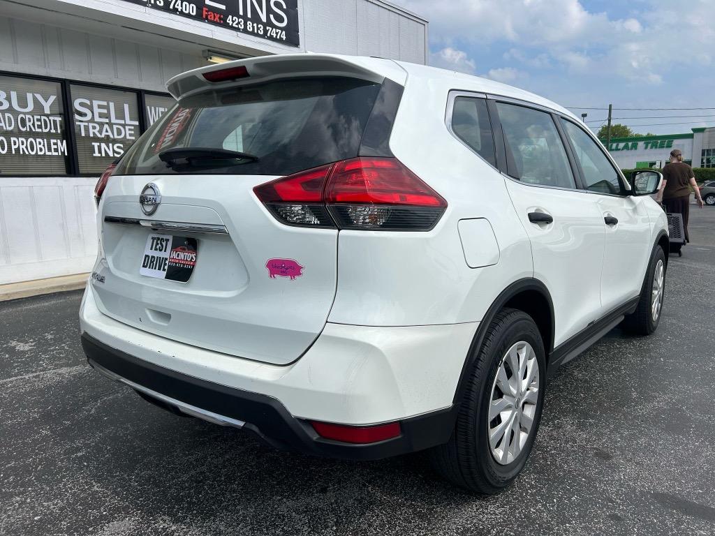 2017 Nissan Rogue S photo