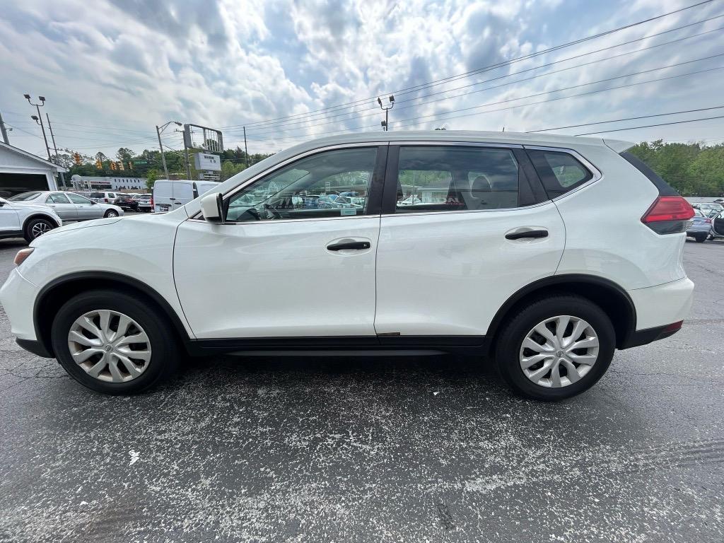 2017 Nissan Rogue S photo