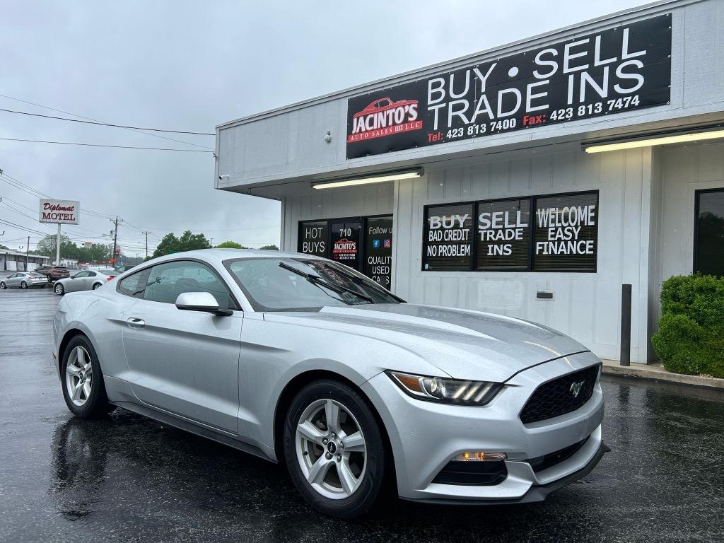 2017 Ford Mustang photo