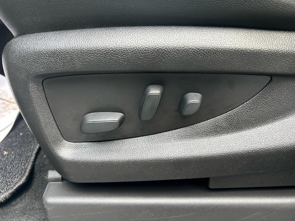 2018 GMC Sierra 1500 SLT photo