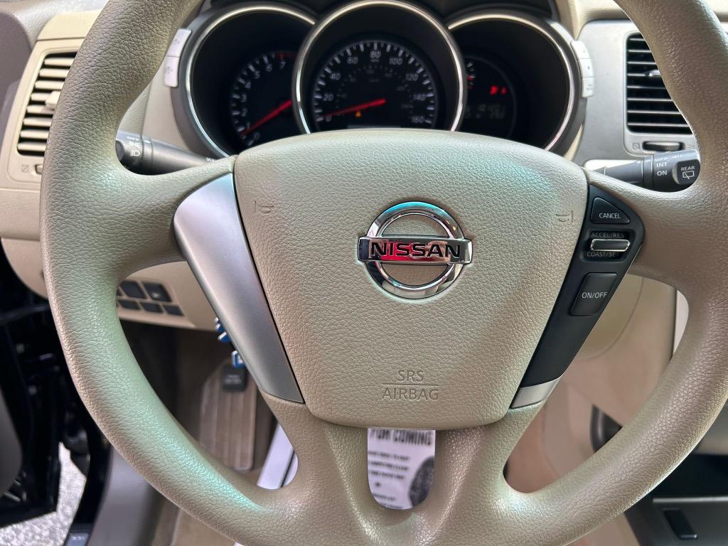 2013 Nissan Murano LE photo