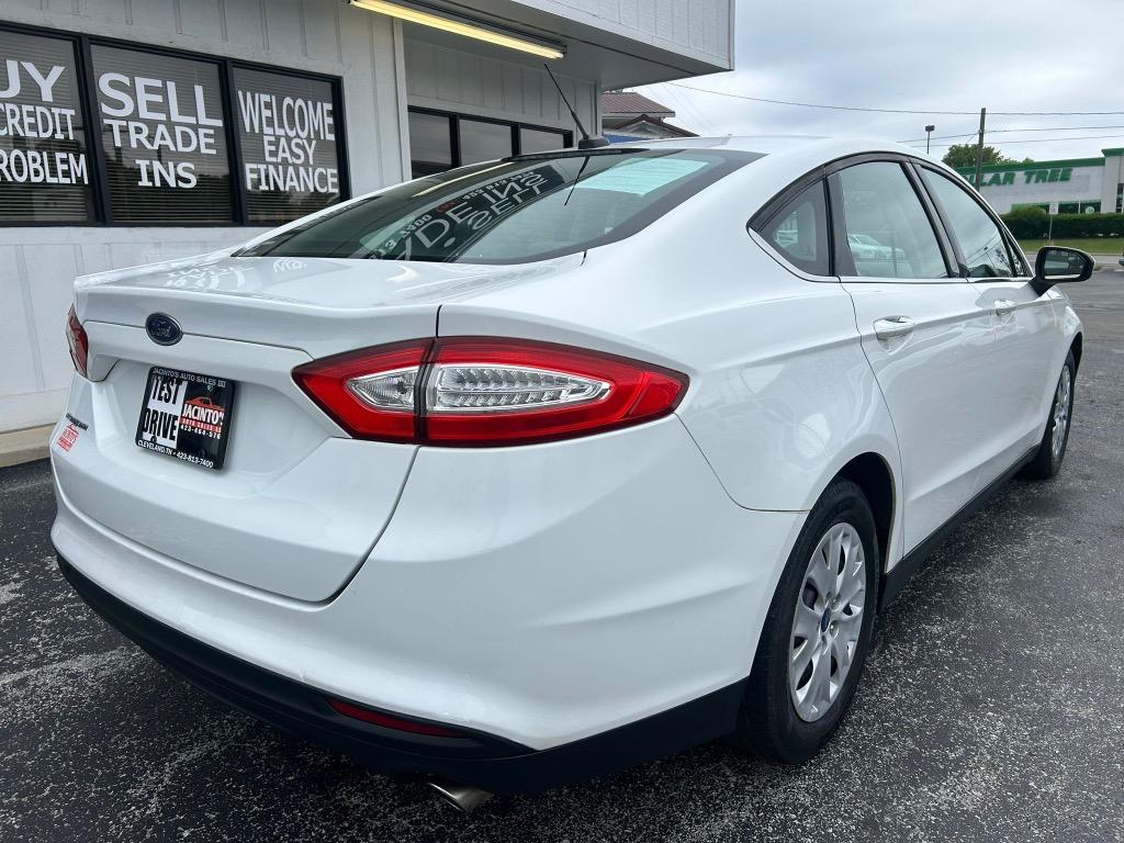 2014 Ford Fusion S photo