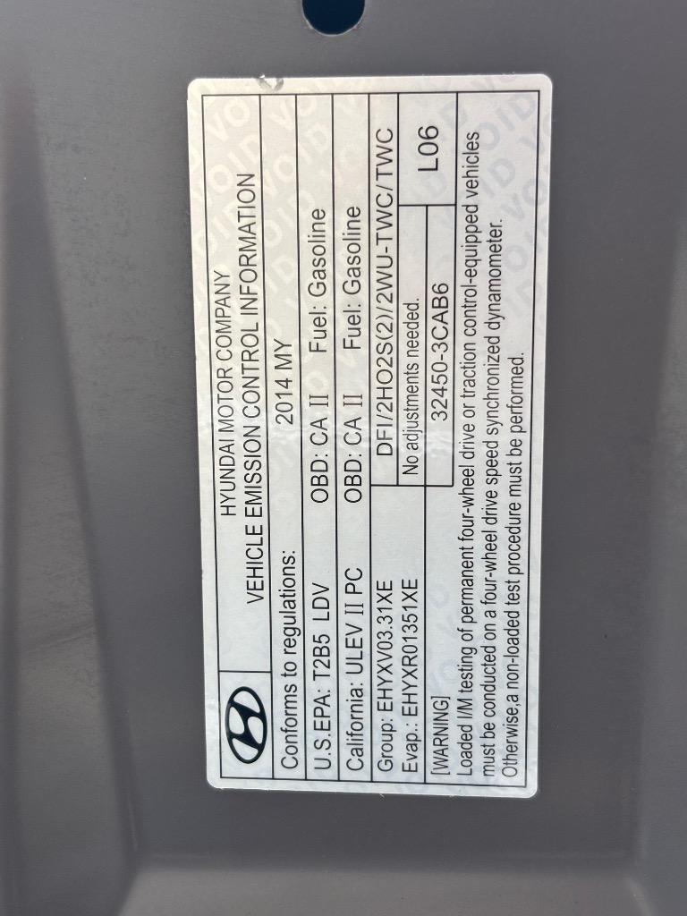2014 Hyundai Santa Fe - $10,995