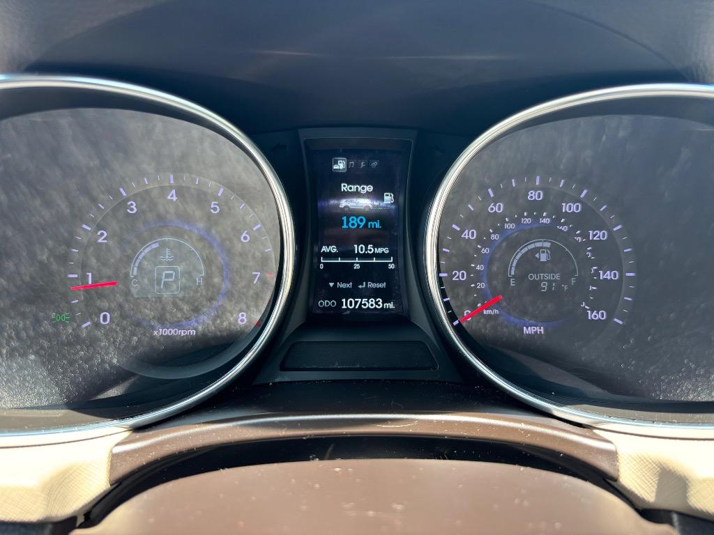2014 Hyundai Santa Fe - $10,995