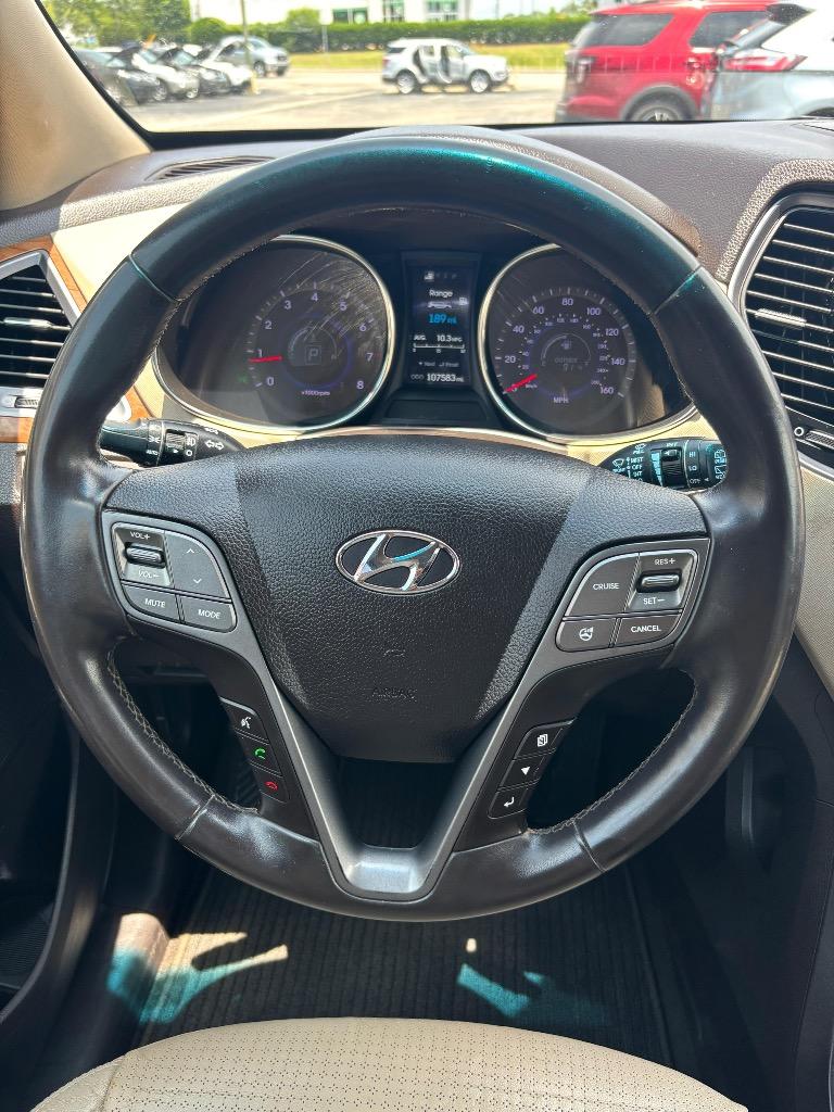 2014 Hyundai Santa Fe - $10,995