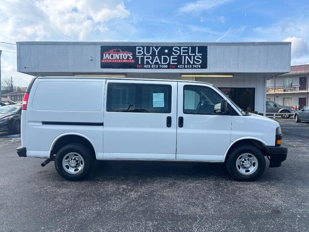 White 2021 Chevrolet Express Cargo 2500 RWD Van Rear-Wheel Drive Automatic