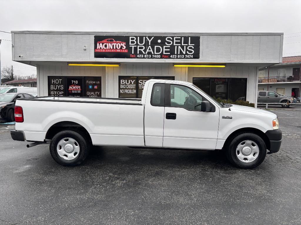White 2008 Ford F-150 XL LB Pickup Truck 4X2 Automatic