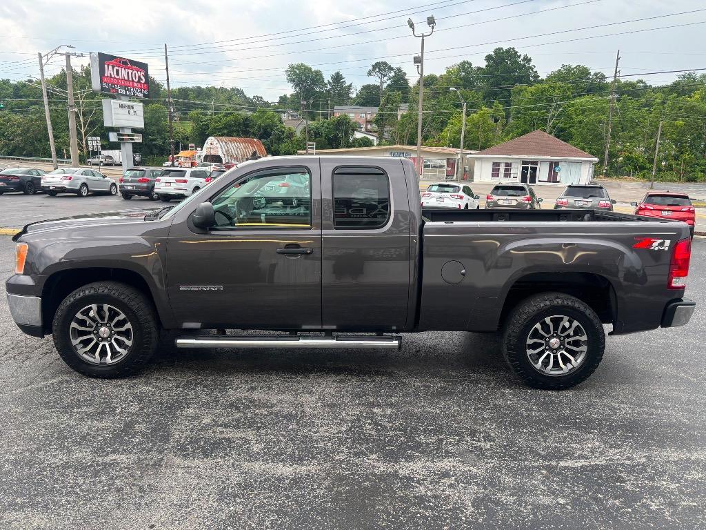 2011 GMC Sierra 1500 - $13,995
