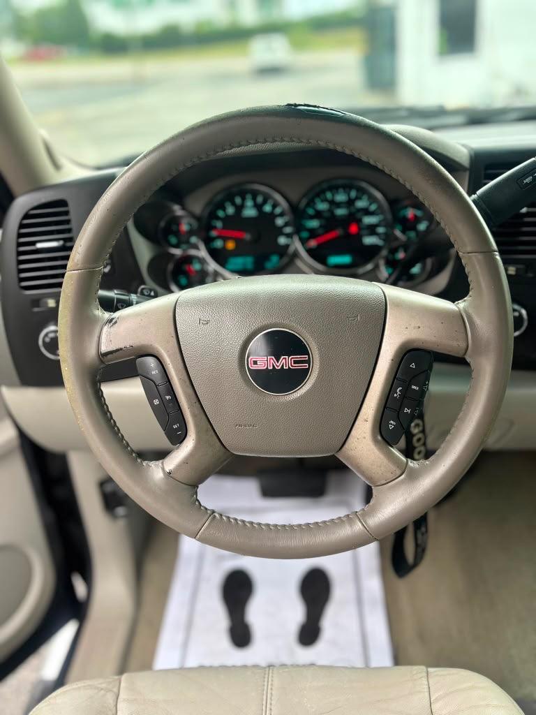 2011 GMC Sierra 1500 - $13,995