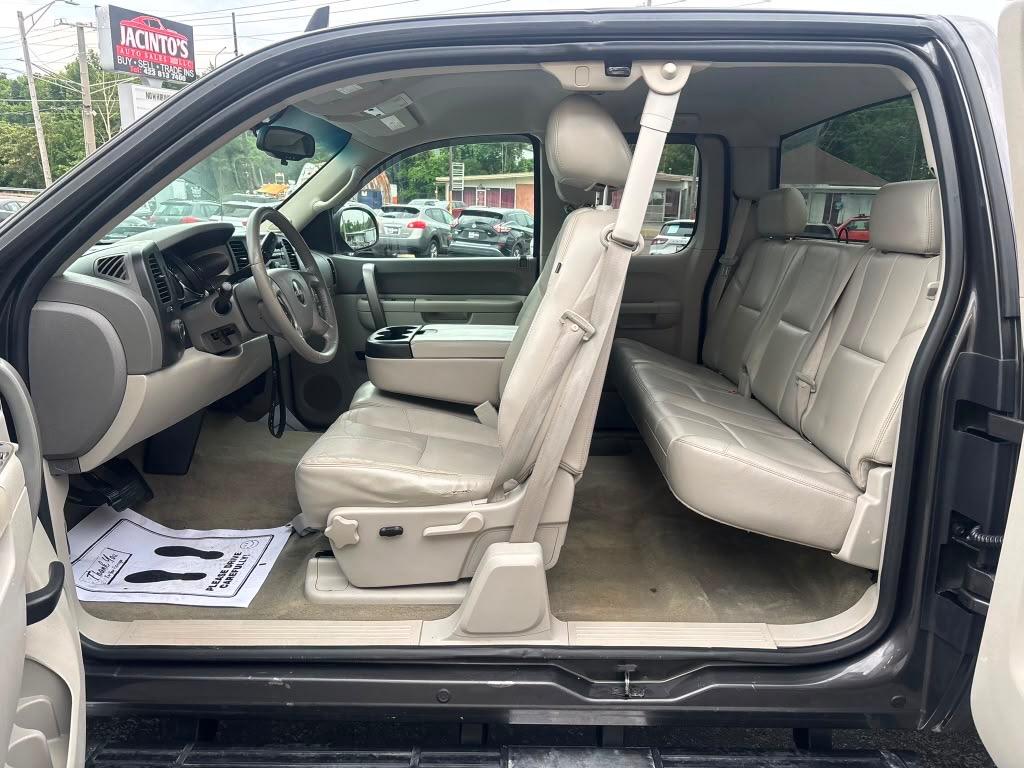 2011 GMC Sierra 1500 - $13,995