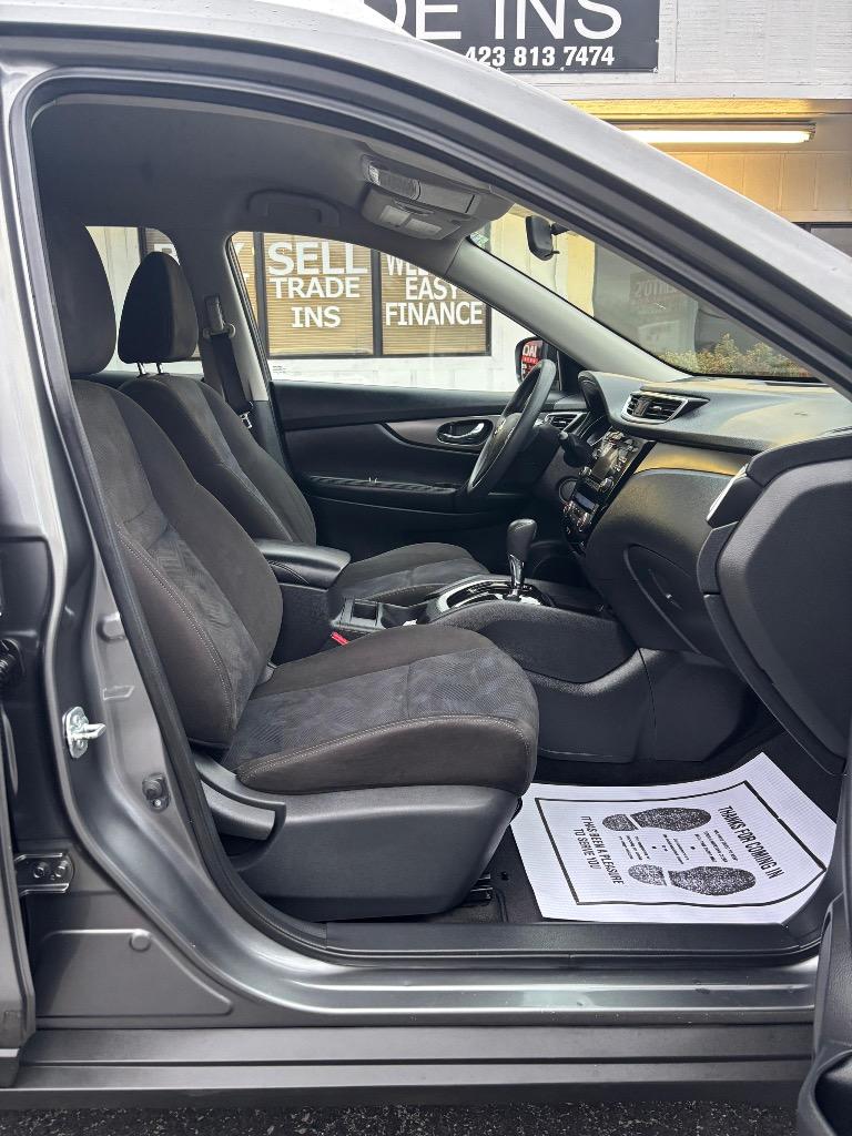 2015 Nissan Rogue - $7,995