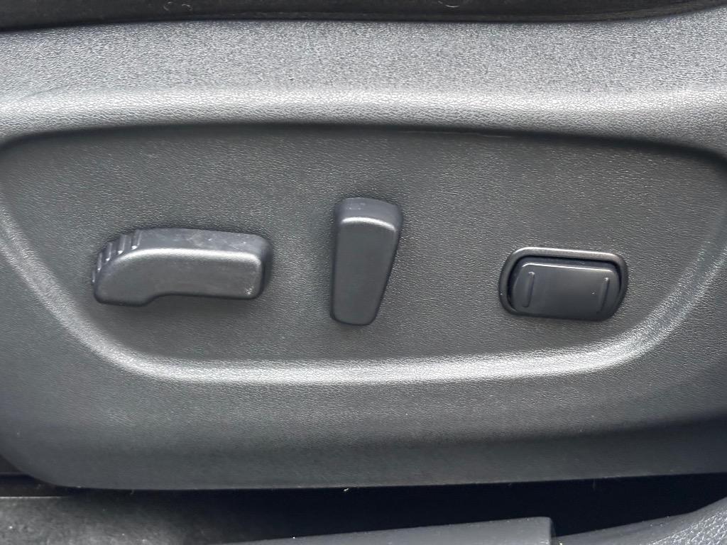2015 Nissan Rogue - $7,995