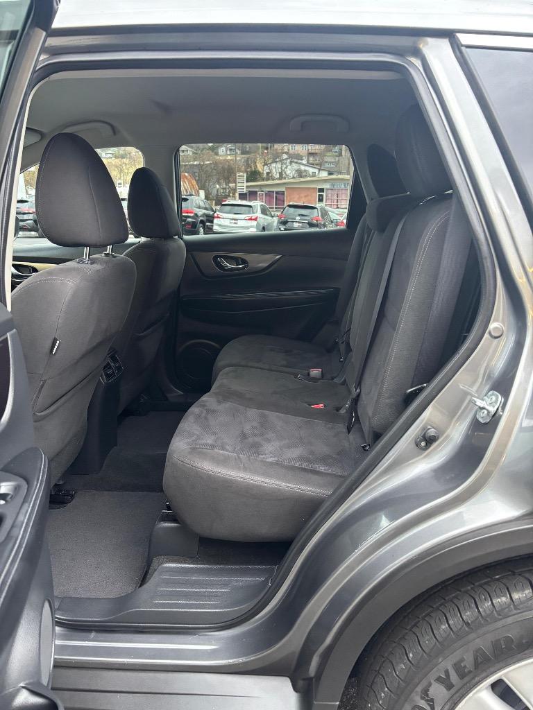 2015 Nissan Rogue - $7,995