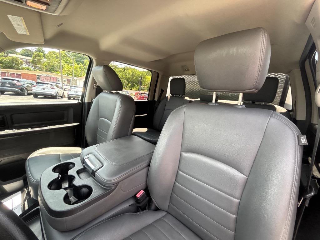 2017 Ram 1500 - $13,995