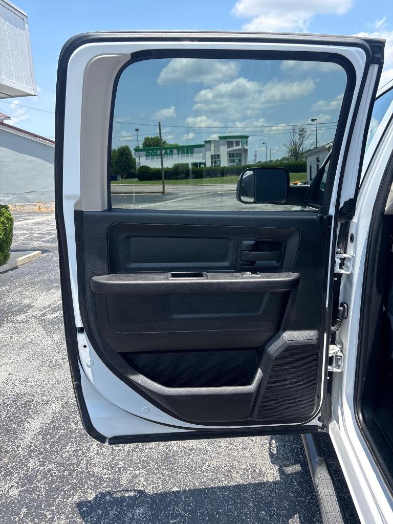 2017 Ram 1500 - $13,995